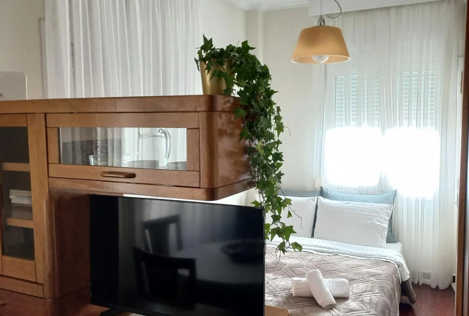 Studio Apartment Thessaloniki Navarino Square - Στούντιο Διαμέρισμα Πλατεία Ναυαρίνου Θεσσαλονίκη Grecia