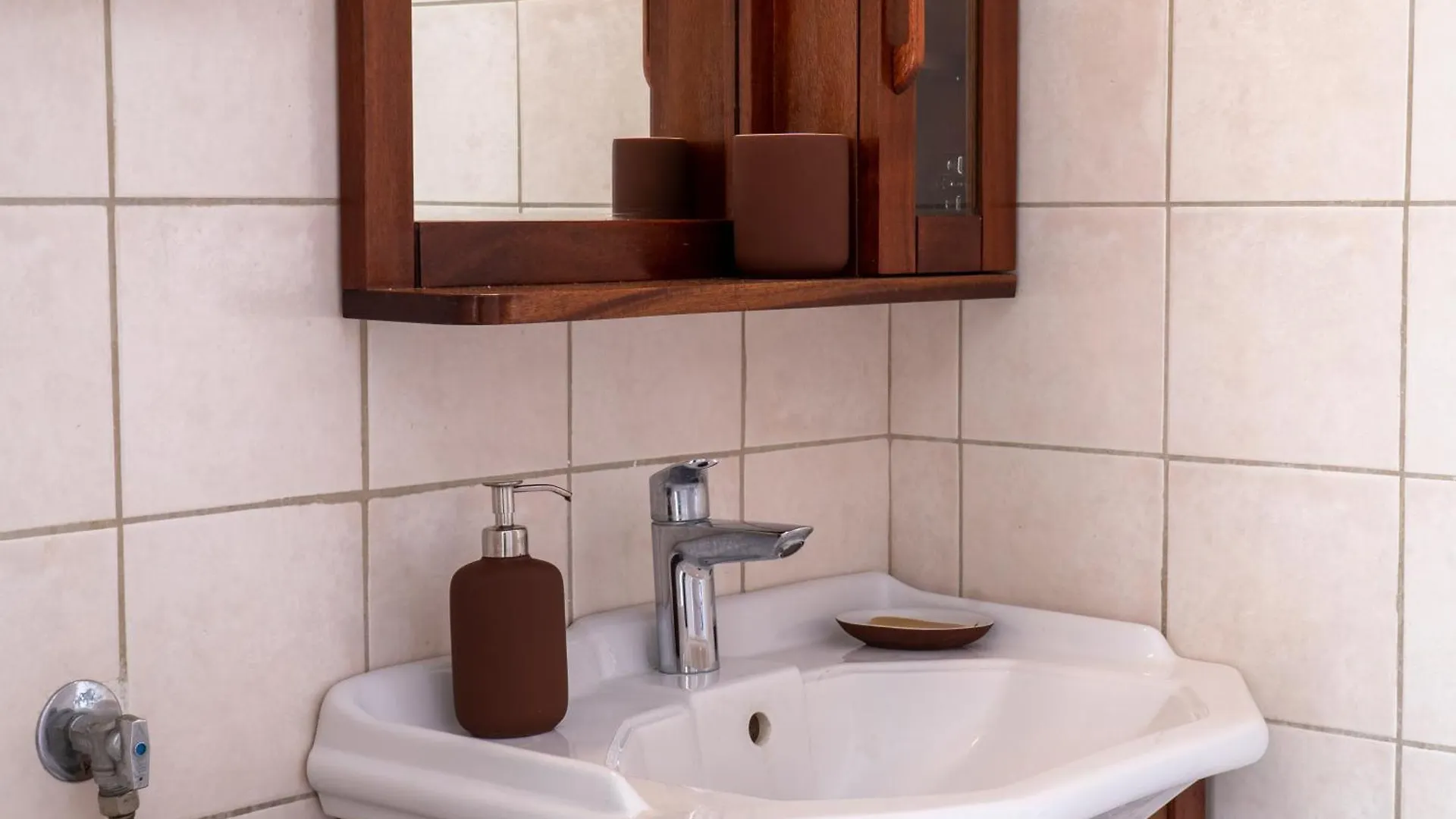 Studio Apartment Thessaloniki Navarino Square - Στούντιο Διαμέρισμα Πλατεία Ναυαρίνου Θεσσαλονίκη Ελλάδα